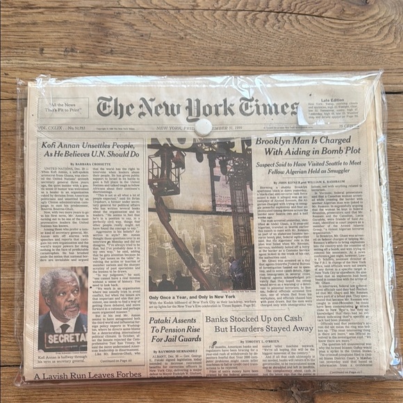 THE NEW YORK TIMES 12/31/99 - Picture 1 of 8